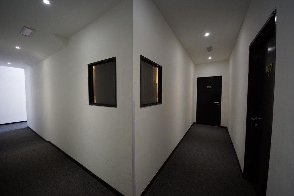 Tulip Hotel Ipoh Bagian luar foto
