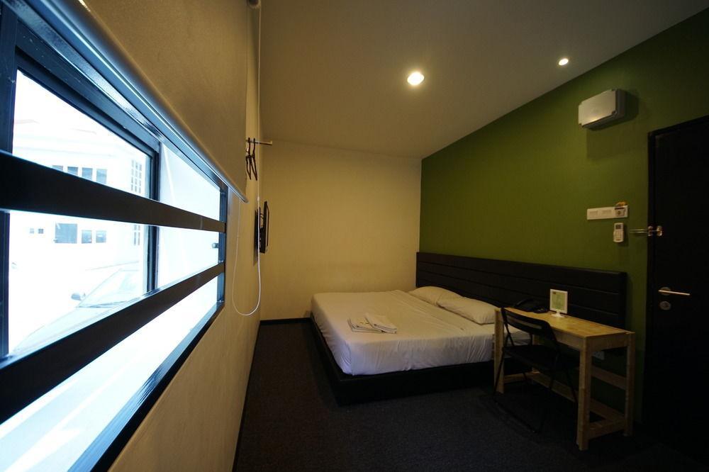 Tulip Hotel Ipoh Bagian luar foto