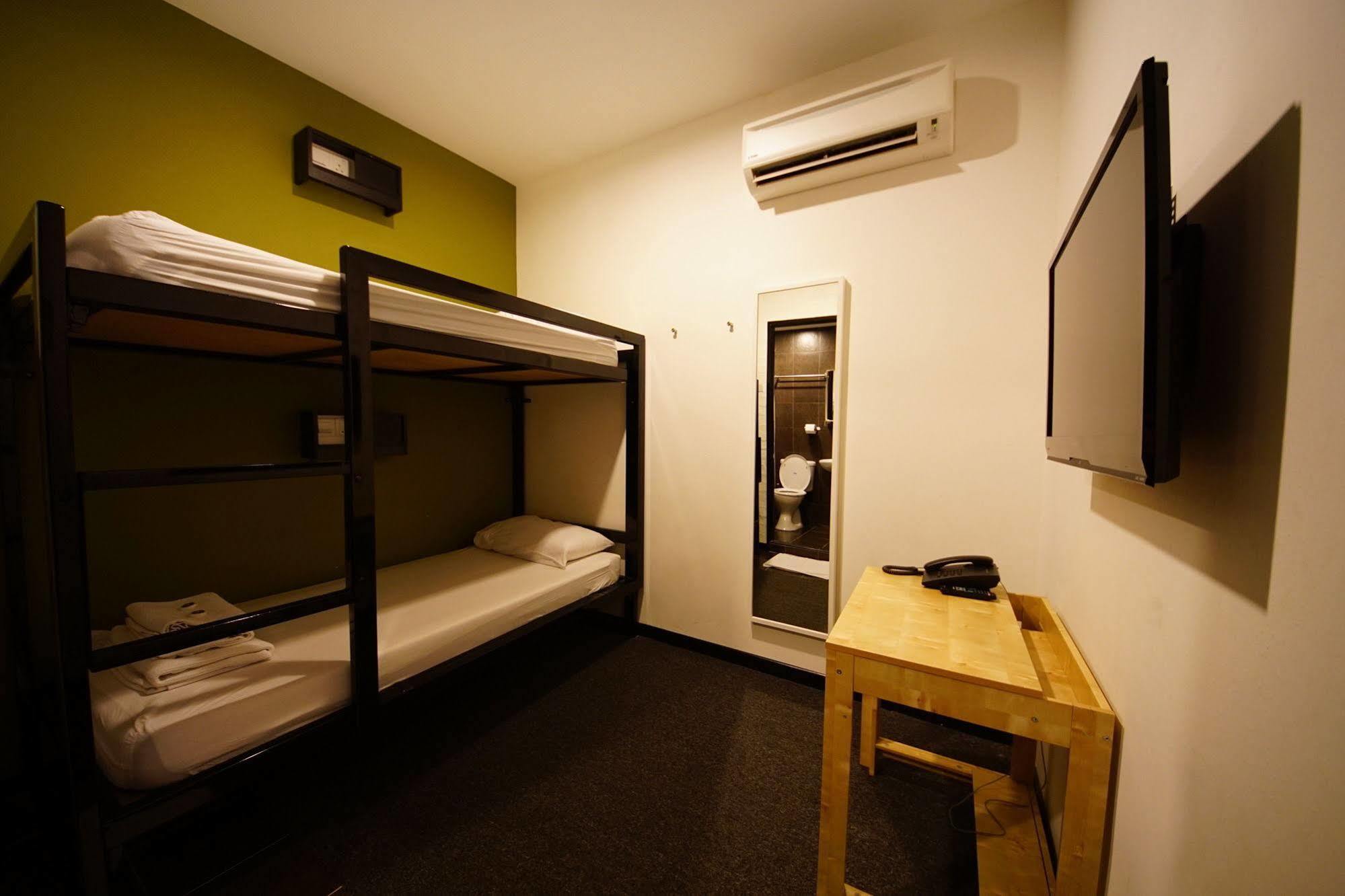 Tulip Hotel Ipoh Bagian luar foto