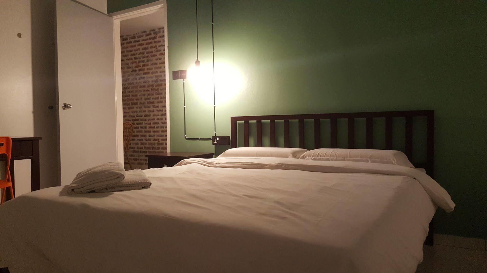 Tulip Hotel Ipoh Bagian luar foto