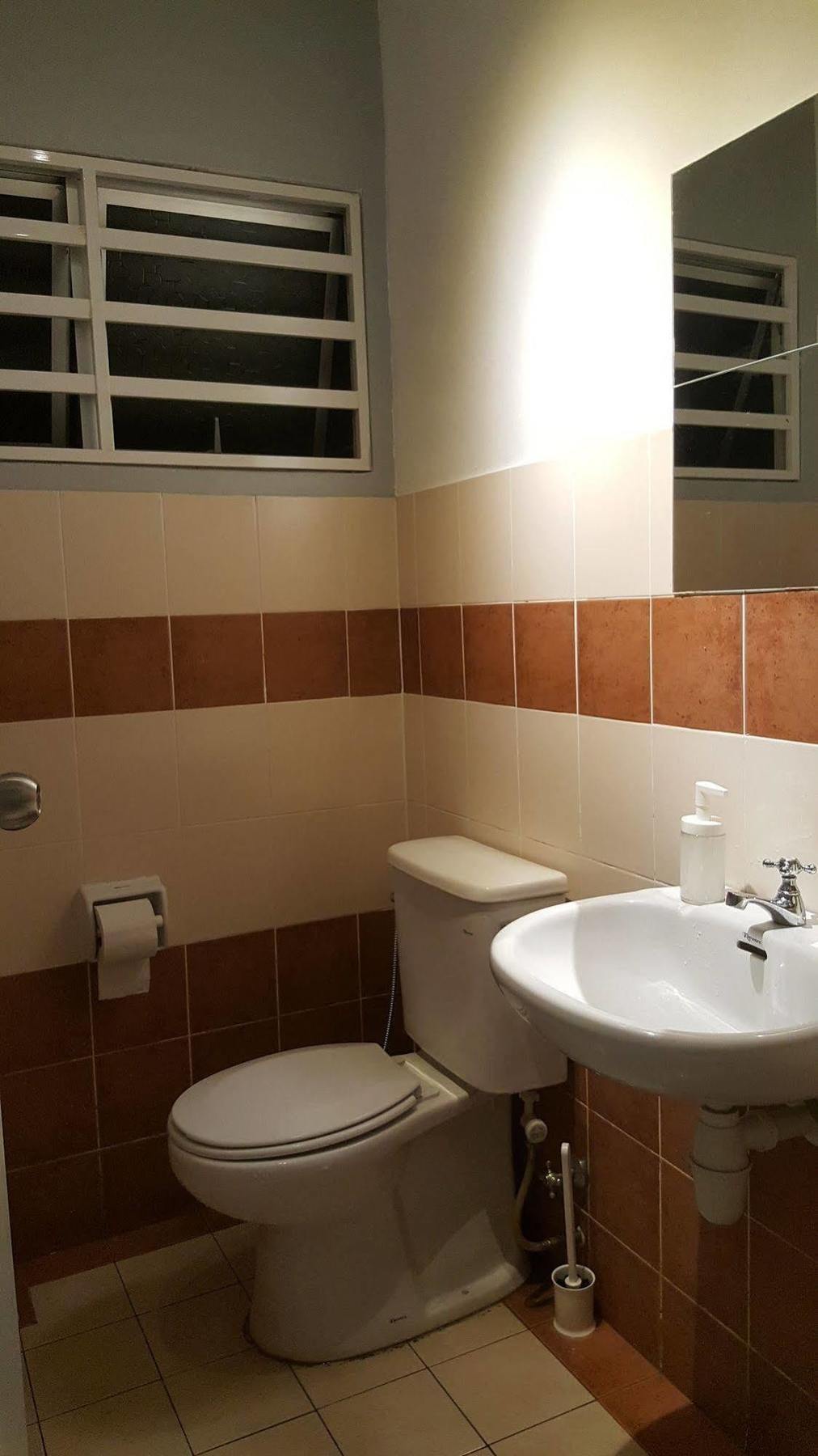 Tulip Hotel Ipoh Bagian luar foto