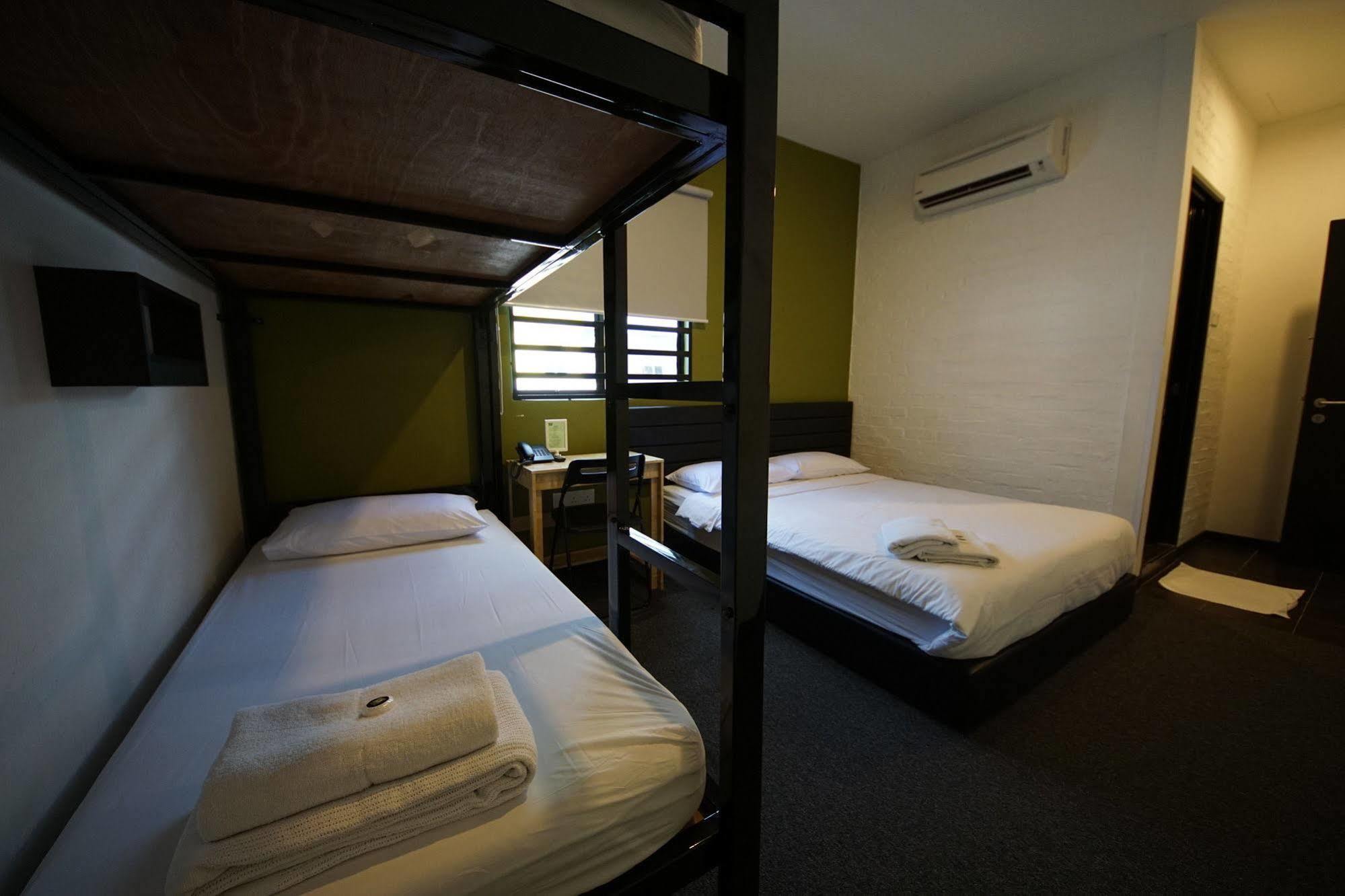 Tulip Hotel Ipoh Bagian luar foto