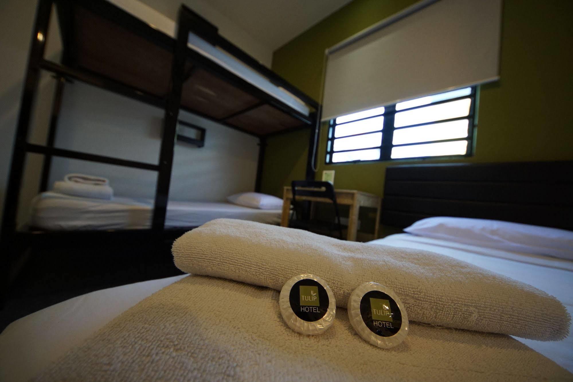 Tulip Hotel Ipoh Bagian luar foto